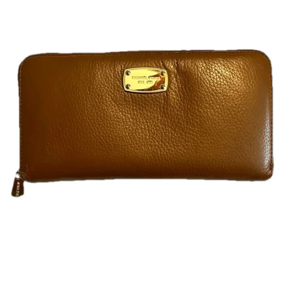 MICHAEL KORS large brown wallet 🫶🏼 - Picture 1 of 10